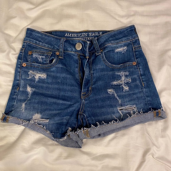 American Eagle Outfitters Pants - american eagle high rise shorts